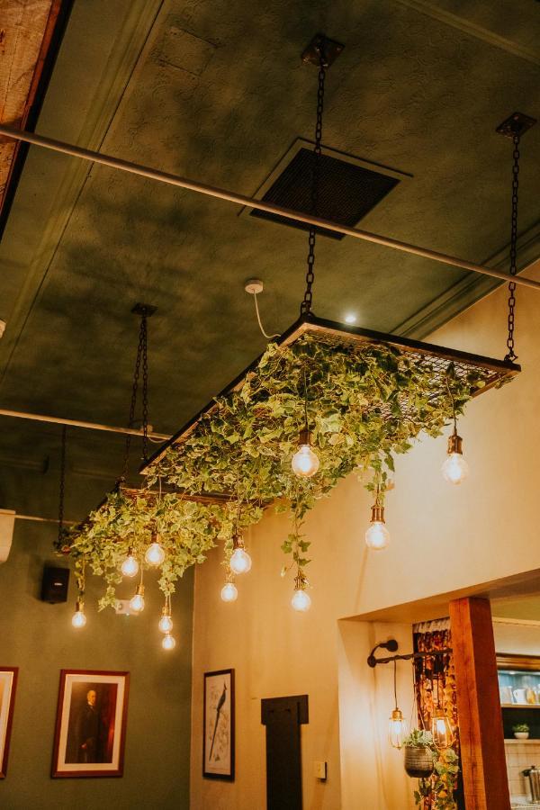 Grouse & Claret, Matlock By Marston'S Inns エクステリア 写真
